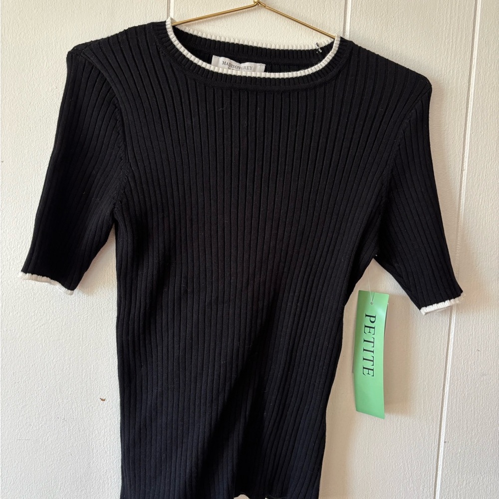 Madison Grey Black Ribbed Knit Top with White Trim Size Medium